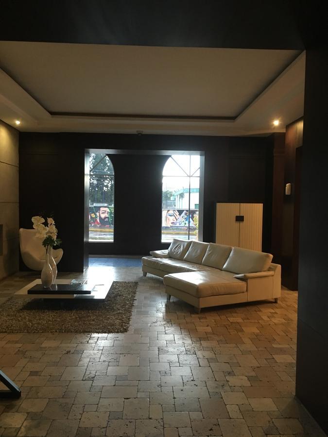 Suites Parque Real Quito Exteriör bild