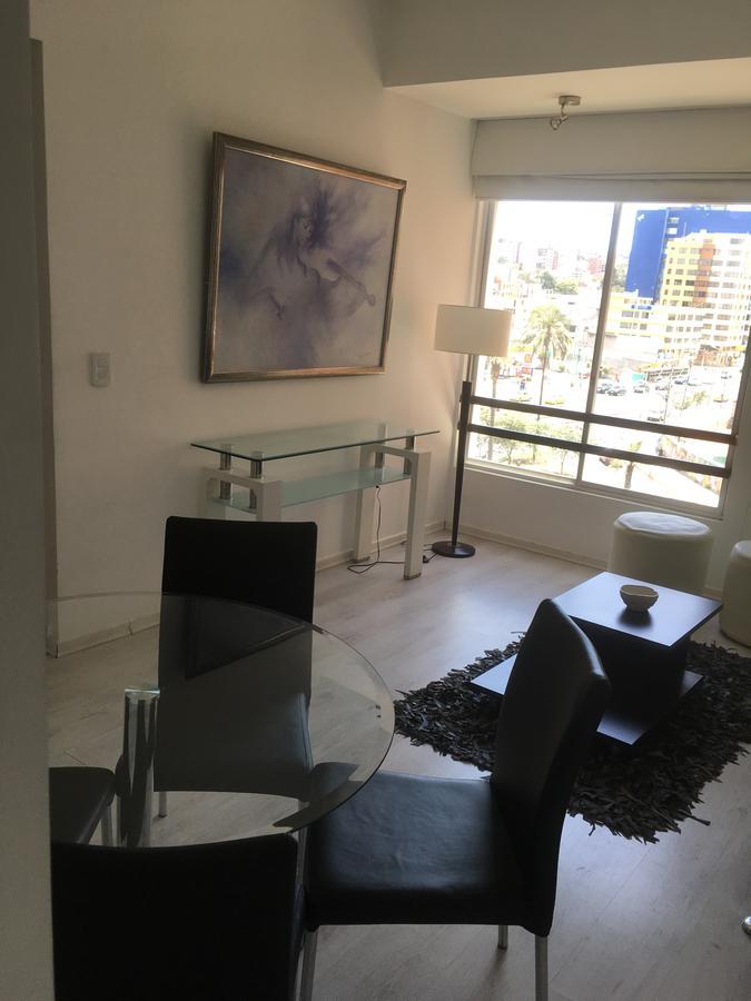 Suites Parque Real Quito Exteriör bild