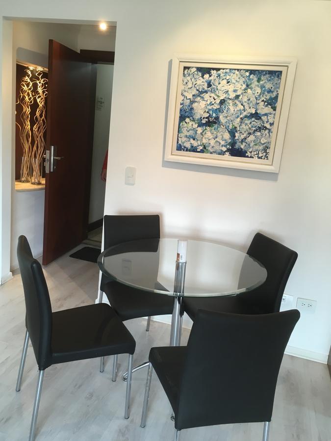 Suites Parque Real Quito Exteriör bild