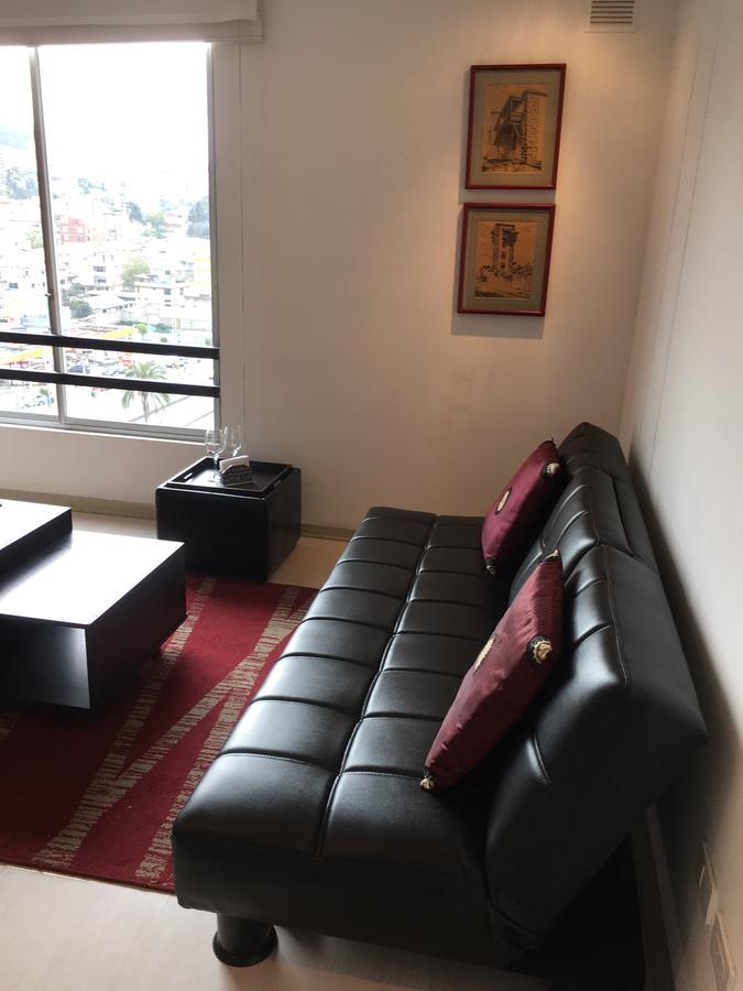 Suites Parque Real Quito Exteriör bild