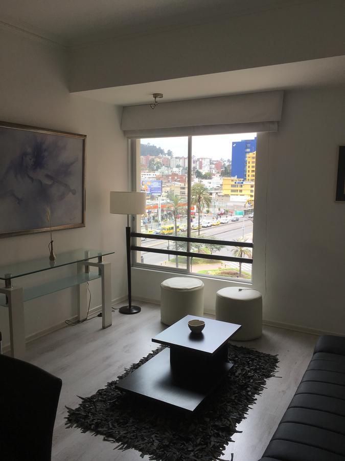 Suites Parque Real Quito Exteriör bild