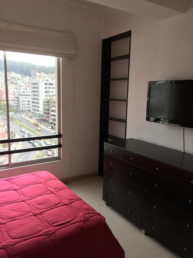 Suites Parque Real Quito Exteriör bild